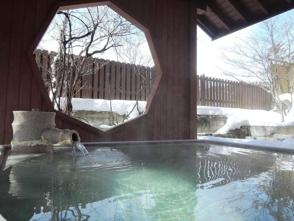 Kusatsu Onsen Hotel Village Exterior foto